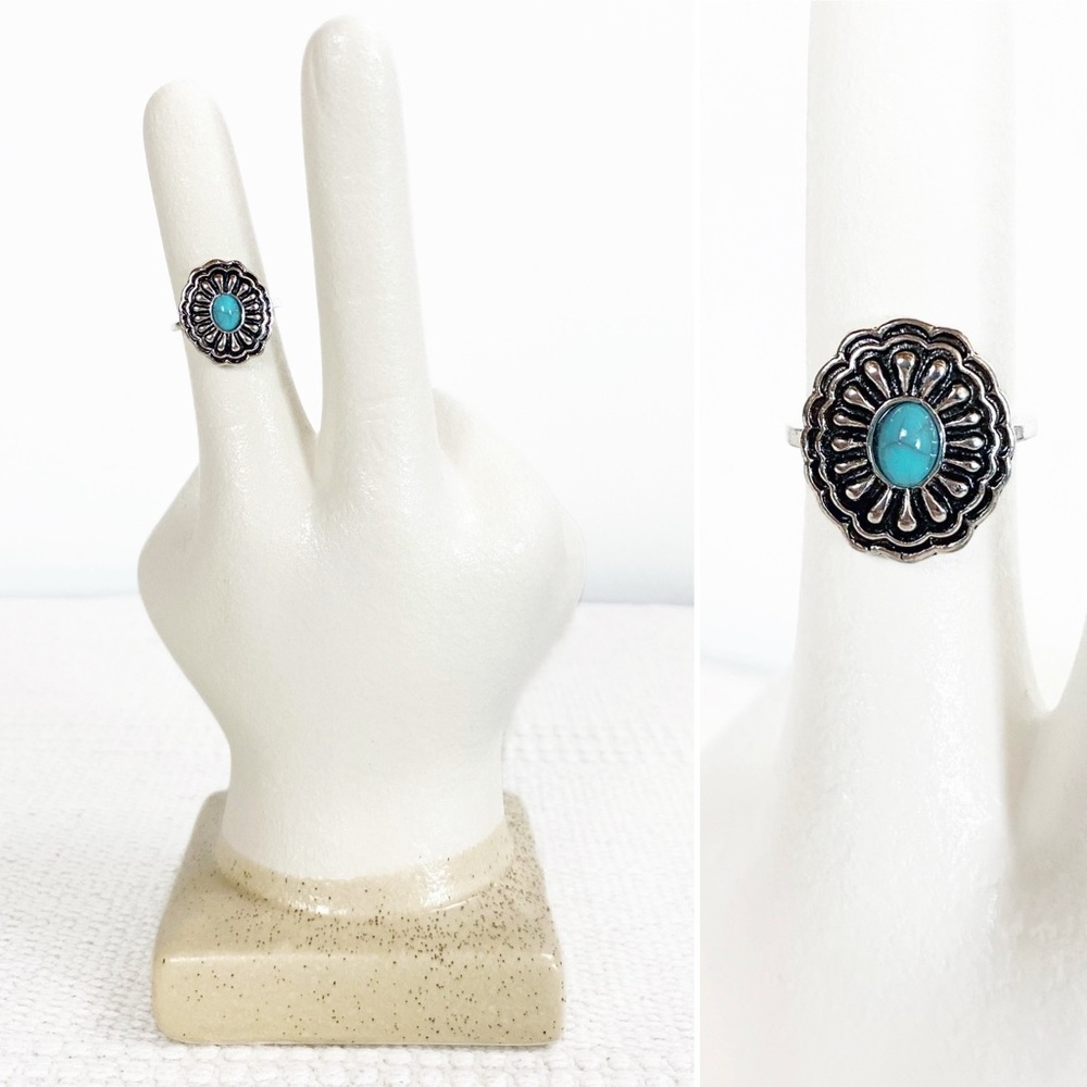 BOGO! Stacking Ring Size 6.5 Turquoise color Accent Fashion Ring NEW Boutique